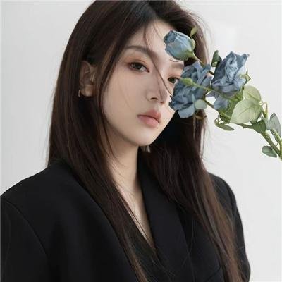 玫瑰园里的老少爷们儿